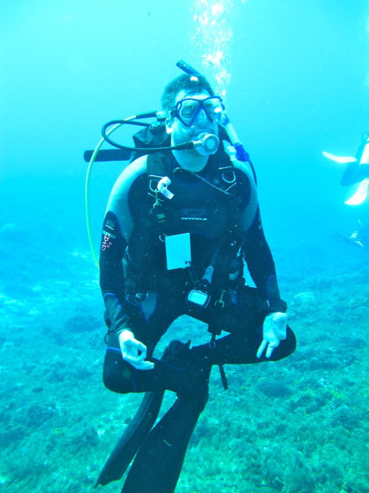 rivieramaya/diver3.jpg